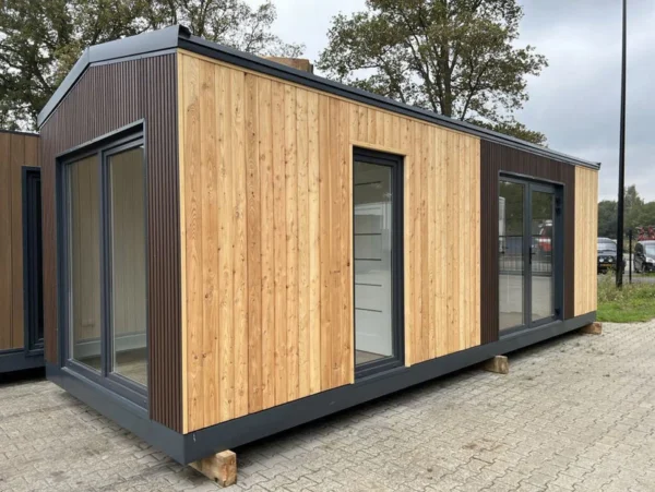 Unité résidentielle / Unité de bureaux de 24 m2 (Réf : 42290)