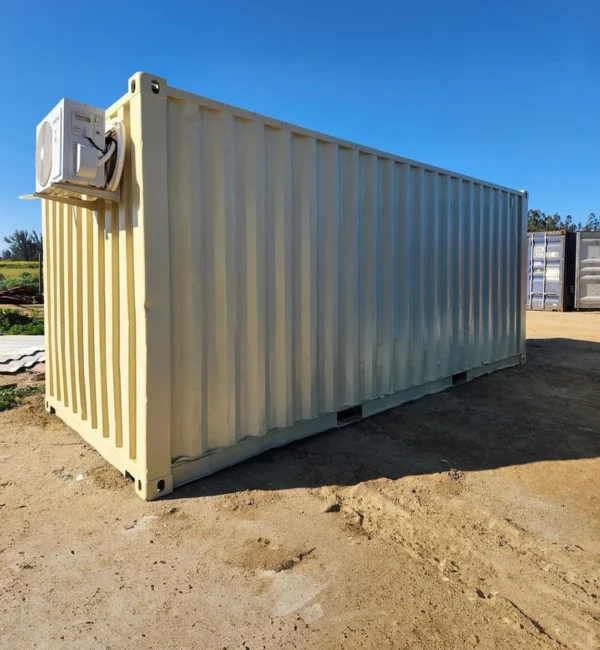 Bureau des conteneurs maritimes 24m² (Réf : 10882 )
