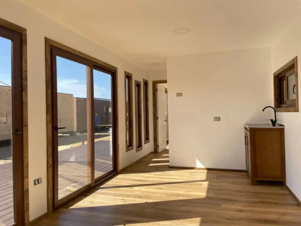 MAISON MODULAIRE LEYTON 10X3.0MT 2 CHAMBRES
