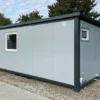 Conteneur de bureau 6,00 X 2,40 avec WC, douche et cuisine (Réf : 2390)