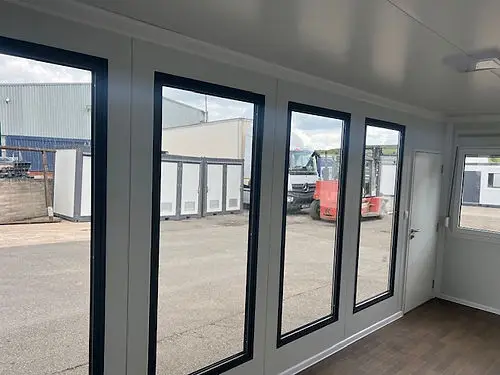 Conteneur de bureau portable avec fenêtres panoramiques (Réf : C3301)